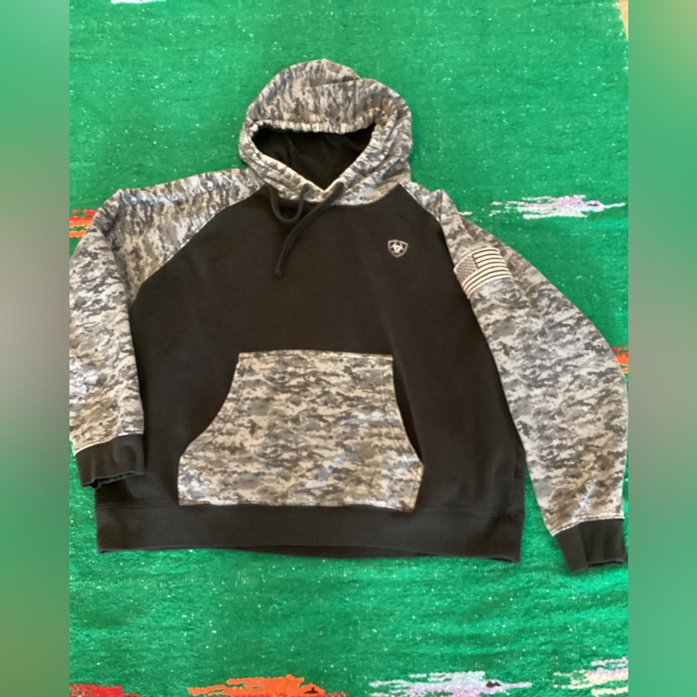 Ariat Black and Gray Hoodie